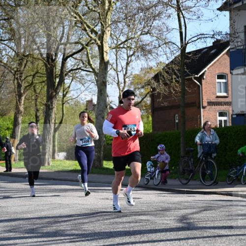 12.04.2026 - 45. Internationalen Wilhelmsburger Insellauf J. Mangold http://msf.ph/oto/9461030 12.04.2026 10:44:55 Ziel 3173, 2190, 4914, 5341, 5435, 5563, 2075, 2810, 3408, 4739, 3416, 2899, 4785, 3566, 5037, 5046, 3747, 3054, 2376, 2300, 3334, 4958, 3500, 4928, 4333, 2301, 2995, 2134, 3369, 4635, 3772 meine-sportfotos.de