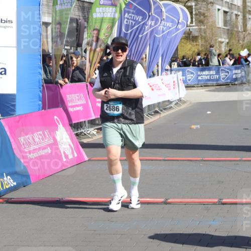 12.04.2026 - 45. Internationalen Wilhelmsburger Insellauf Strokosch-Dieckow http://msf.ph/oto/9461046 12.04.2026 11:08:46 Ziel 2686 meine-sportfotos.de