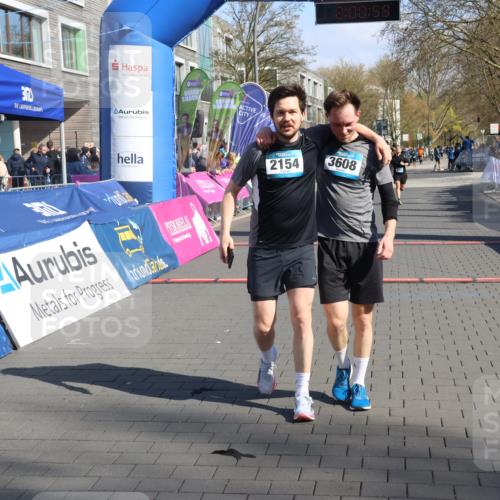 12.04.2026 - 45. Internationalen Wilhelmsburger Insellauf Strokosch-Dieckow http://msf.ph/oto/9461092 12.04.2026 10:50:58 Ziel 4903 meine-sportfotos.de