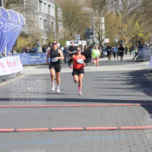 12.04.2026 - 45. Internationalen Wilhelmsburger Insellauf Strokosch-Dieckow http://msf.ph/oto/9461125 12.04.2026 11:08:55 Ziel 4624, 3732 meine-sportfotos.de