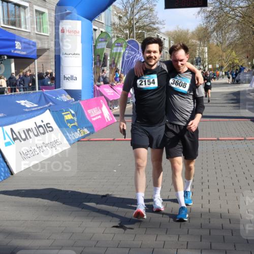 12.04.2026 - 45. Internationalen Wilhelmsburger Insellauf Strokosch-Dieckow http://msf.ph/oto/9461130 12.04.2026 10:50:58 Ziel 4903 meine-sportfotos.de