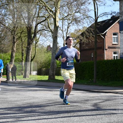 12.04.2026 - 45. Internationalen Wilhelmsburger Insellauf J. Mangold http://msf.ph/oto/9461164 12.04.2026 10:45:14 Ziel 2899, 4785, 3566, 5037, 5046, 3747, 3054, 2376, 2300, 3334, 4958, 3500, 4928, 4333, 2301, 2995, 2134, 3369, 3369, 4635, 3772, 3337, 3680, 5325, 3653, 4139, 4531, 5694, 2216, 3430, 5594, 4481, 4682, 5664 meine-sportfotos.de