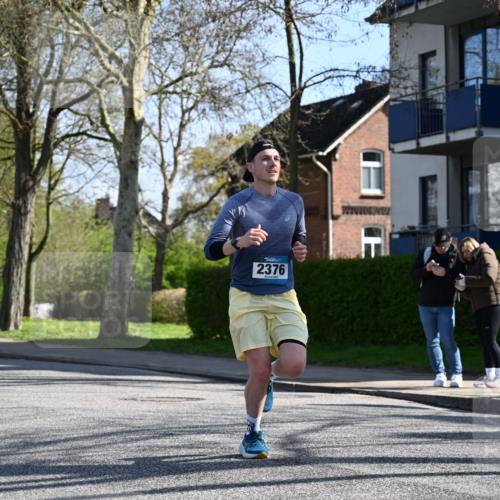 12.04.2026 - 45. Internationalen Wilhelmsburger Insellauf J. Mangold http://msf.ph/oto/9461169 12.04.2026 10:45:14 Ziel 2899, 4785, 3566, 5037, 5046, 3747, 3054, 2376, 2300, 3334, 4958, 3500, 4928, 4333, 2301, 2995, 2134, 3369, 3369, 4635, 3772, 3337, 3680, 5325, 3653, 4139, 4531, 5694, 2216, 3430, 5594, 4481, 4682, 5664 meine-sportfotos.de