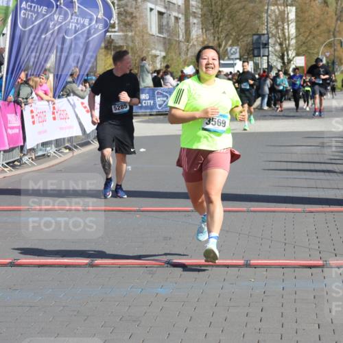 12.04.2026 - 45. Internationalen Wilhelmsburger Insellauf Strokosch-Dieckow http://msf.ph/oto/9461200 12.04.2026 11:09:03 Ziel 4232, 3569, 5285 meine-sportfotos.de