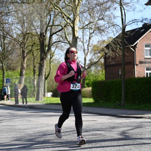 12.04.2026 - 45. Internationalen Wilhelmsburger Insellauf J. Mangold http://msf.ph/oto/9461229 12.04.2026 10:45:28 Ziel 2300, 3334, 4958, 3500, 4928, 4333, 2301, 2995, 2134, 3369, 4635, 3772, 3337, 3680, 5325, 3653, 4139, 4531, 5694, 2216, 3430, 2216, 3430, 5594, 4481, 4682, 5664, 3172, 2691, 3256, 3848, 3849, 5690, 4182, 2460, 2706, 4357, 3952 meine-sportfotos.de
