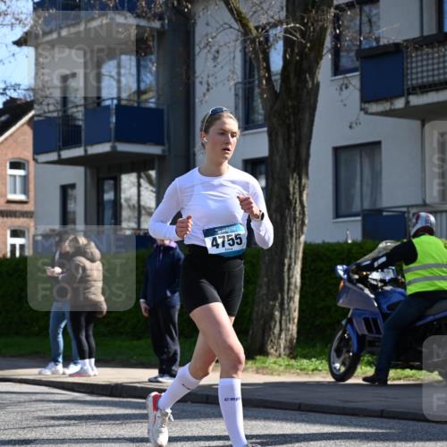 12.04.2026 - 45. Internationalen Wilhelmsburger Insellauf J. Mangold http://msf.ph/oto/9461489 12.04.2026 10:46:11 Ziel 4182, 2460, 2706, 4357, 3952, 4755, 3480, 5050, 5598, 3635, 4762, 5466, 2596, 5466, 2596, 3008, 4631, 2841, 5726, 5562, 3484, 4331, 3553, 4331, 3553, 3713, 3860, 5538, 4706, 4700, 5803, 2206, 5421, 5626 meine-sportfotos.de