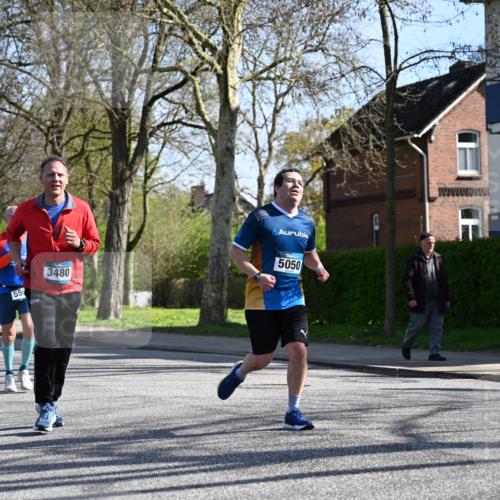 12.04.2026 - 45. Internationalen Wilhelmsburger Insellauf J. Mangold http://msf.ph/oto/9461498 12.04.2026 10:46:12 Ziel 2460, 2706, 4357, 3952, 4755, 3480, 5050, 5598, 3635, 4762, 5466, 2596, 3008, 3008, 4631, 2841, 5726, 5562, 3484, 4331, 3553, 3713, 3713, 3860, 5538, 4706, 4700, 5803, 2206, 5421, 5626, 3493, 3494 meine-sportfotos.de