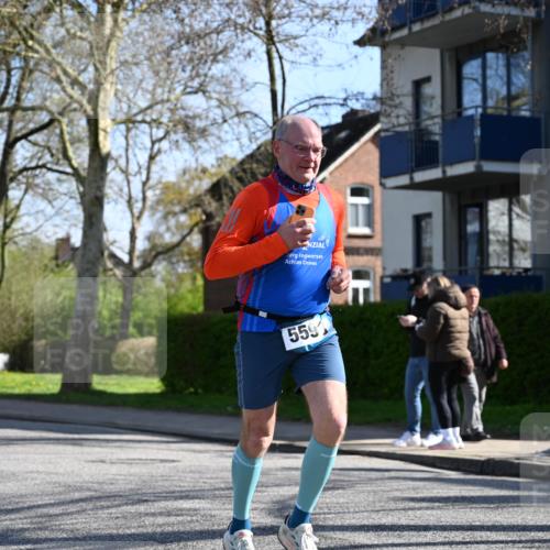 12.04.2026 - 45. Internationalen Wilhelmsburger Insellauf J. Mangold http://msf.ph/oto/9461529 12.04.2026 10:46:15 Ziel 4357, 3952, 4755, 3480, 5050, 5598, 3635, 4762, 5466, 2596, 3008, 4631, 2841, 5726, 5562, 3484, 4331, 3553, 3713, 3860, 5538, 4706, 4700, 5803, 2206, 5421, 5626, 3493, 3494, 3010, 3854, 2393, 2845 meine-sportfotos.de