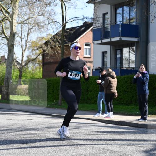 12.04.2026 - 45. Internationalen Wilhelmsburger Insellauf J. Mangold http://msf.ph/oto/9461536 12.04.2026 10:46:21 Ziel 4755, 3480, 5050, 5598, 3635, 4762, 5466, 2596, 3008, 4631, 2841, 5726, 5562, 3484, 4331, 3553, 3713, 3860, 5538, 4706, 4700, 5803, 2206, 5421, 5626, 3493, 3494, 3010, 3854, 2393, 2845, 3332, 3349, 4297 meine-sportfotos.de