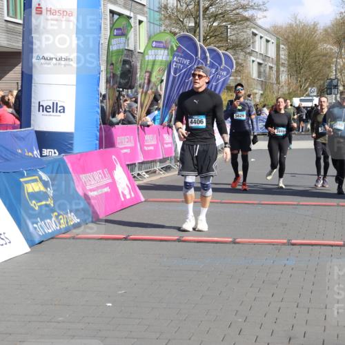 12.04.2026 - 45. Internationalen Wilhelmsburger Insellauf Strokosch-Dieckow http://msf.ph/oto/9461537 12.04.2026 11:09:31 Ziel 4406, 3169, 2699, 3005, 5629, 2620, 2601 meine-sportfotos.de