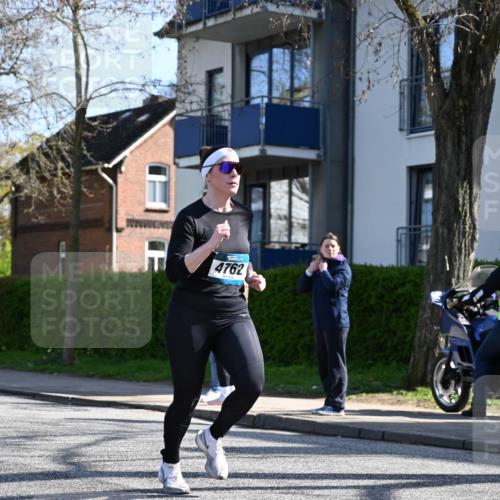 12.04.2026 - 45. Internationalen Wilhelmsburger Insellauf J. Mangold http://msf.ph/oto/9461542 12.04.2026 10:46:22 Ziel 4755, 3480, 5050, 5598, 3635, 4762, 5466, 2596, 3008, 4631, 2841, 5726, 5562, 3484, 3484, 4331, 3553, 3713, 3860, 5538, 4706, 4700, 5803, 2206, 2206, 5421, 5626, 3493, 3494, 3010, 3854, 2393, 2845, 3332, 3349, 4297 meine-sportfotos.de