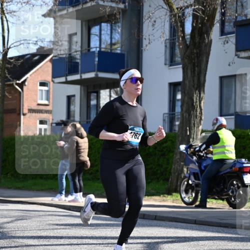12.04.2026 - 45. Internationalen Wilhelmsburger Insellauf J. Mangold http://msf.ph/oto/9461546 12.04.2026 10:46:22 Ziel 4755, 3480, 5050, 5598, 3635, 4762, 5466, 2596, 3008, 4631, 2841, 5726, 5562, 3484, 3484, 4331, 3553, 3713, 3860, 5538, 4706, 4700, 5803, 2206, 2206, 5421, 5626, 3493, 3494, 3010, 3854, 2393, 2845, 3332, 3349, 4297 meine-sportfotos.de