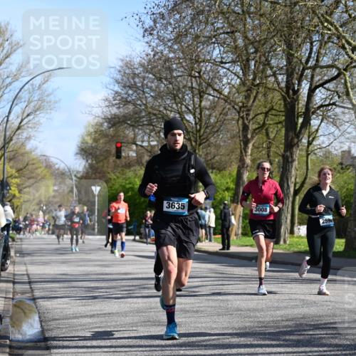 12.04.2026 - 45. Internationalen Wilhelmsburger Insellauf J. Mangold http://msf.ph/oto/9461563 12.04.2026 10:46:25 Ziel 4755, 3480, 5050, 5598, 3635, 4762, 5466, 2596, 3008, 4631, 2841, 5726, 5562, 3484, 4331, 3553, 3713, 3860, 5538, 4706, 4700, 5803, 2206, 5421, 5626, 3493, 3494, 3010, 3854, 3010, 3854, 2393, 2845, 3332, 3349, 4297, 3830, 3098, 5445 meine-sportfotos.de