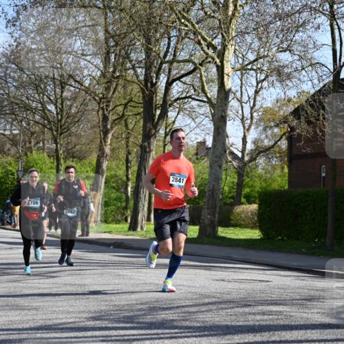 12.04.2026 - 45. Internationalen Wilhelmsburger Insellauf J. Mangold http://msf.ph/oto/9461601 12.04.2026 10:46:30 Ziel 3635, 4762, 5466, 2596, 3008, 4631, 2841, 5726, 5562, 3484, 4331, 3553, 3713, 3860, 5538, 4706, 4700, 4700, 5803, 2206, 5421, 5626, 3493, 3494, 3010, 3854, 2393, 2845, 3332, 3349, 4297, 3830, 3098, 5445, 4992, 3450 meine-sportfotos.de
