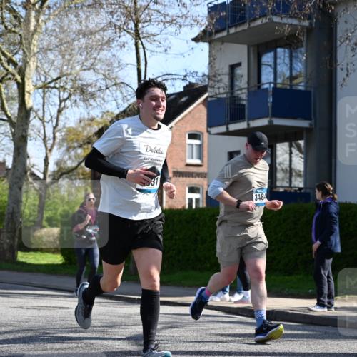 12.04.2026 - 45. Internationalen Wilhelmsburger Insellauf J. Mangold http://msf.ph/oto/9461661 12.04.2026 10:46:37 Ziel 3008, 4631, 2841, 5726, 5562, 3484, 4331, 3553, 3713, 3860, 5538, 4706, 4700, 5803, 2206, 5421, 5626, 3493, 3494, 3010, 3854, 3010, 3854, 2393, 2845, 3332, 3349, 4297, 3830, 3098, 5445, 3098, 5445, 4992, 3450, 5054 meine-sportfotos.de