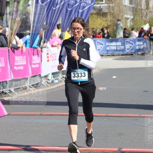 12.04.2026 - 45. Internationalen Wilhelmsburger Insellauf Strokosch-Dieckow http://msf.ph/oto/9461696 12.04.2026 11:09:45 Ziel 4485, 3333 meine-sportfotos.de