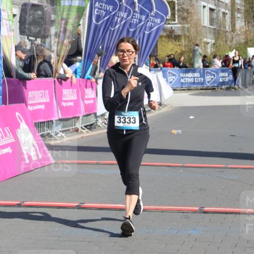 12.04.2026 - 45. Internationalen Wilhelmsburger Insellauf Strokosch-Dieckow http://msf.ph/oto/9461728 12.04.2026 11:09:46 Ziel 3333 meine-sportfotos.de