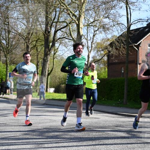 12.04.2026 - 45. Internationalen Wilhelmsburger Insellauf J. Mangold http://msf.ph/oto/9461834 12.04.2026 10:47:27 Ziel 2358, 4932, 4402, 4367, 4181, 5272, 3174, 3174, 4360, 4539, 3762, 4568, 3325, 5749, 2784, 4834, 4330, 3311, 2809, 4415, 4681, 2373, 2384, 2442, 3631, 5578, 3414 meine-sportfotos.de
