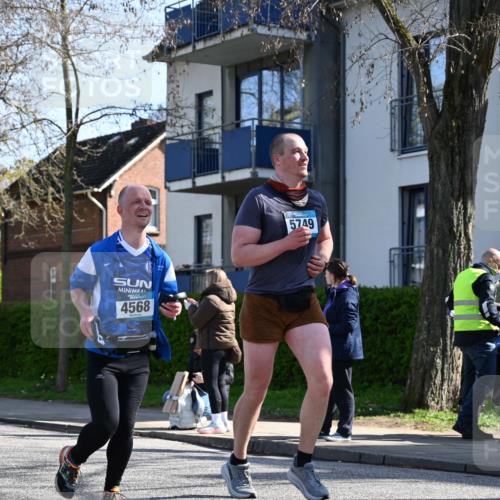 12.04.2026 - 45. Internationalen Wilhelmsburger Insellauf J. Mangold http://msf.ph/oto/9461906 12.04.2026 10:47:45 Ziel 4181, 5272, 3174, 4360, 4539, 3762, 4568, 3325, 5749, 2784, 4834, 4330, 3311, 2809, 4330, 3311, 2809, 4415, 4681, 2373, 2384, 2442, 3631, 5578, 3414, 3307, 4882, 2053, 4563, 4866, 2438, 3513, 2854, 2887, 3103, 4424 meine-sportfotos.de