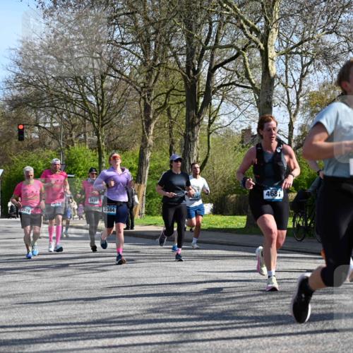 12.04.2026 - 45. Internationalen Wilhelmsburger Insellauf J. Mangold http://msf.ph/oto/9461968 12.04.2026 10:47:58 Ziel 4568, 3325, 5749, 2784, 4834, 4330, 3311, 2809, 4415, 4681, 2373, 2384, 2442, 3631, 5578, 3414, 3307, 4882, 2053, 4563, 4866, 2438, 3513, 2854, 2887, 3103, 4424, 3509, 4768, 3060, 3063, 2992, 2846, 3722, 4088, 4913, 4675 meine-sportfotos.de