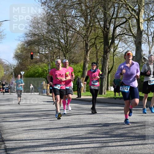12.04.2026 - 45. Internationalen Wilhelmsburger Insellauf J. Mangold http://msf.ph/oto/9461991 12.04.2026 10:48:00 Ziel 5749, 2784, 4834, 4330, 3311, 2809, 4415, 4681, 2373, 2384, 2442, 3631, 5578, 3414, 3307, 4882, 2053, 4563, 4866, 2438, 2438, 3513, 2854, 2887, 3103, 4424, 3509, 4768, 3060, 3060, 3063, 2992, 2846, 3722, 4088, 4913, 4675, 3007 meine-sportfotos.de