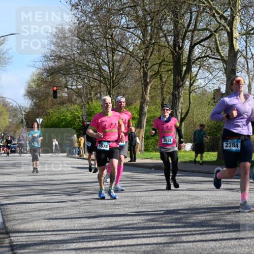 12.04.2026 - 45. Internationalen Wilhelmsburger Insellauf J. Mangold http://msf.ph/oto/9461996 12.04.2026 10:48:00 Ziel 5749, 2784, 4834, 4330, 3311, 2809, 4415, 4681, 2373, 2384, 2442, 3631, 5578, 3414, 3307, 4882, 2053, 4563, 4866, 2438, 2438, 3513, 2854, 2887, 3103, 4424, 3509, 4768, 3060, 3060, 3063, 2992, 2846, 3722, 4088, 4913, 4675, 3007 meine-sportfotos.de