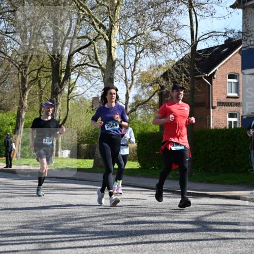 12.04.2026 - 45. Internationalen Wilhelmsburger Insellauf J. Mangold http://msf.ph/oto/9462064 12.04.2026 10:48:16 Ziel 2442, 3631, 5578, 3414, 3307, 4882, 2053, 4563, 4866, 2438, 3513, 2854, 2887, 3103, 4424, 3509, 4768, 3060, 3063, 2992, 2846, 3722, 4088, 3722, 4088, 4913, 4675, 3007, 4336, 3760, 3695, 5039, 2672, 4789, 4661, 5360 meine-sportfotos.de