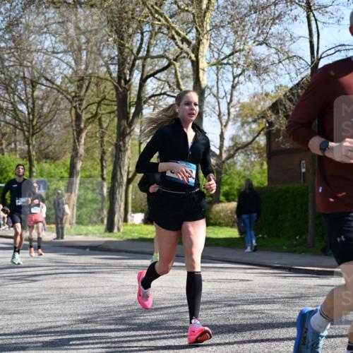 12.04.2026 - 45. Internationalen Wilhelmsburger Insellauf J. Mangold http://msf.ph/oto/9462142 12.04.2026 10:48:23 Ziel 2438, 3513, 2854, 2887, 3103, 4424, 3509, 4768, 3060, 3063, 2992, 2846, 3722, 4088, 4913, 4675, 3007, 3007, 4336, 3760, 3695, 5039, 2672, 4789, 4661, 5360, 5649, 2649, 2231, 3200, 4185, 2179 meine-sportfotos.de