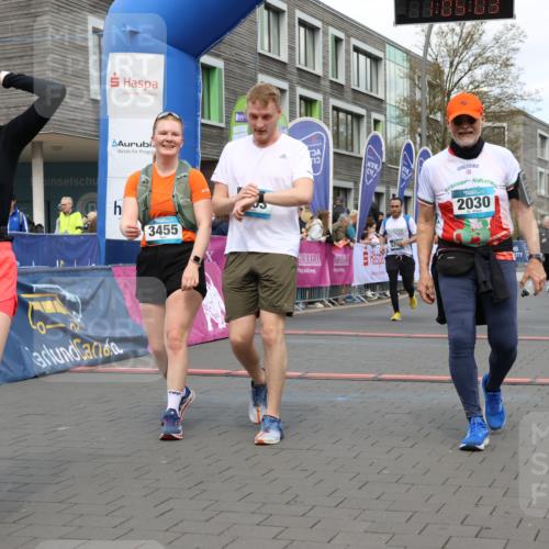 12.04.2026 - 45. Internationalen Wilhelmsburger Insellauf Strokosch-Dieckow http://msf.ph/oto/9462152 12.04.2026 13:18:02 Ziel 2030, 3199, 3453, 3455, 4194, 5717, 4804, 3604 meine-sportfotos.de