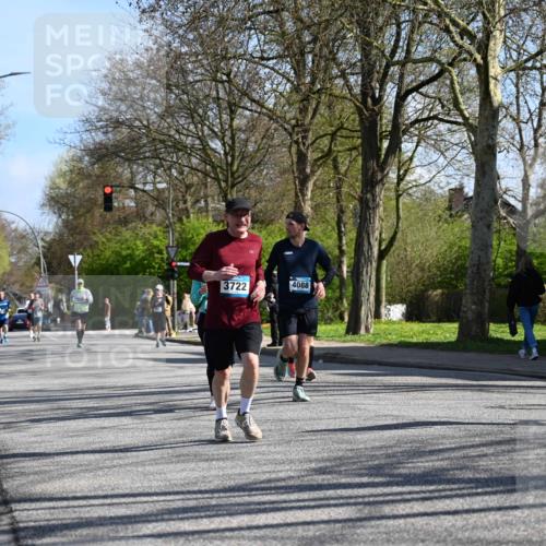 12.04.2026 - 45. Internationalen Wilhelmsburger Insellauf J. Mangold http://msf.ph/oto/9462153 12.04.2026 10:48:25 Ziel 2438, 3513, 2854, 2887, 3103, 4424, 3509, 4768, 3060, 3063, 2992, 2846, 3722, 4088, 4913, 4675, 3007, 4336, 3760, 3695, 5039, 2672, 3695, 5039, 2672, 4789, 4661, 5360, 5649, 2649, 2231, 3200, 4185, 2179 meine-sportfotos.de