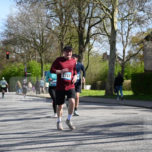 12.04.2026 - 45. Internationalen Wilhelmsburger Insellauf J. Mangold http://msf.ph/oto/9462166 12.04.2026 10:48:25 Ziel 2438, 3513, 2854, 2887, 3103, 4424, 3509, 4768, 3060, 3063, 2992, 2846, 3722, 4088, 4913, 4675, 3007, 4336, 3760, 3695, 5039, 2672, 3695, 5039, 2672, 4789, 4661, 5360, 5649, 2649, 2231, 3200, 4185, 2179 meine-sportfotos.de