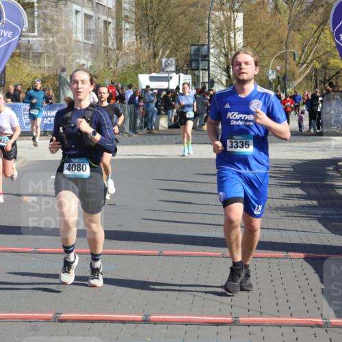 12.04.2026 - 45. Internationalen Wilhelmsburger Insellauf Strokosch-Dieckow http://msf.ph/oto/9462179 12.04.2026 11:10:23 Ziel 4080, 3335, 3833 meine-sportfotos.de