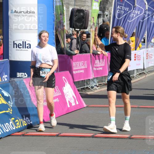 12.04.2026 - 45. Internationalen Wilhelmsburger Insellauf Strokosch-Dieckow http://msf.ph/oto/9462210 12.04.2026 11:10:29 Ziel 3833, 4251, 3077, 5651 meine-sportfotos.de