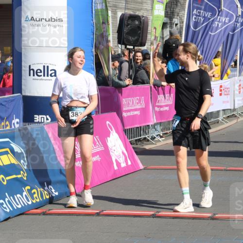 12.04.2026 - 45. Internationalen Wilhelmsburger Insellauf Strokosch-Dieckow http://msf.ph/oto/9462227 12.04.2026 11:10:29 Ziel 3833, 4251, 3077, 5651 meine-sportfotos.de