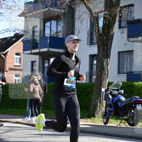 12.04.2026 - 45. Internationalen Wilhelmsburger Insellauf J. Mangold http://msf.ph/oto/9462295 12.04.2026 10:48:56 Ziel 4336, 3760, 3695, 5039, 2672, 4789, 4661, 5360, 5649, 2649, 2231, 3200, 4185, 2179, 3427, 2635, 2732, 2371, 3363, 3363, 2661, 4715, 2392, 3036, 2048 meine-sportfotos.de