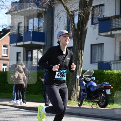 12.04.2026 - 45. Internationalen Wilhelmsburger Insellauf J. Mangold http://msf.ph/oto/9462296 12.04.2026 10:48:56 Ziel 4336, 3760, 3695, 5039, 2672, 4789, 4661, 5360, 5649, 2649, 2231, 3200, 4185, 2179, 3427, 2635, 2732, 2371, 3363, 3363, 2661, 4715, 2392, 3036, 2048 meine-sportfotos.de