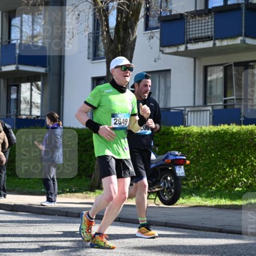12.04.2026 - 45. Internationalen Wilhelmsburger Insellauf J. Mangold http://msf.ph/oto/9462305 12.04.2026 10:48:57 Ziel 4336, 3760, 3695, 5039, 2672, 4789, 4661, 5360, 5649, 2649, 2231, 3200, 4185, 2179, 3427, 3427, 2635, 2732, 2371, 3363, 2661, 4715, 2392, 3036, 2048 meine-sportfotos.de