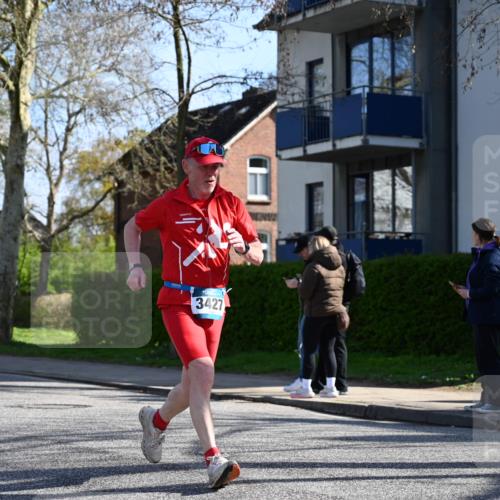 12.04.2026 - 45. Internationalen Wilhelmsburger Insellauf J. Mangold http://msf.ph/oto/9462349 12.04.2026 10:49:08 Ziel 2231, 3200, 4185, 2179, 3427, 2635, 2732, 2371, 3363, 3363, 2661, 4715, 2392, 3036, 2048, 3036, 2048, 3357, 2655, 5441, 3546 meine-sportfotos.de