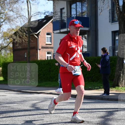 12.04.2026 - 45. Internationalen Wilhelmsburger Insellauf J. Mangold http://msf.ph/oto/9462357 12.04.2026 10:49:08 Ziel 2231, 3200, 4185, 2179, 3427, 2635, 2732, 2371, 3363, 3363, 2661, 4715, 2392, 3036, 2048, 3036, 2048, 3357, 2655, 5441, 3546 meine-sportfotos.de