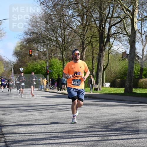 12.04.2026 - 45. Internationalen Wilhelmsburger Insellauf J. Mangold http://msf.ph/oto/9462360 12.04.2026 10:49:12 Ziel 4185, 2179, 3427, 2635, 2732, 2371, 3363, 2661, 4715, 2392, 3036, 2048, 3357, 2655, 5441, 3546, 2618, 2176, 2054 meine-sportfotos.de