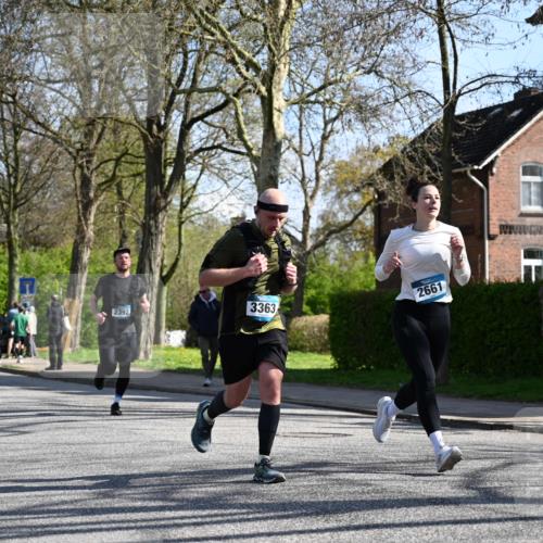 12.04.2026 - 45. Internationalen Wilhelmsburger Insellauf J. Mangold http://msf.ph/oto/9462432 12.04.2026 10:49:23 Ziel 2635, 2732, 2371, 3363, 2661, 4715, 2392, 3036, 2048, 3357, 2655, 5441, 3546, 2618, 2176, 2176, 2054, 3329, 3459, 4855 meine-sportfotos.de