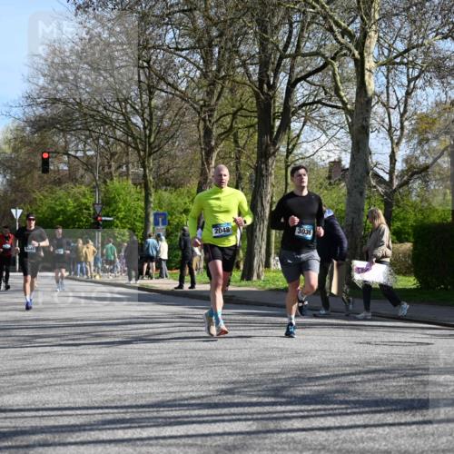 12.04.2026 - 45. Internationalen Wilhelmsburger Insellauf J. Mangold http://msf.ph/oto/9462478 12.04.2026 10:49:32 Ziel 3363, 2661, 4715, 2392, 3036, 2048, 3357, 2655, 5441, 3546, 2618, 2176, 2054, 3329, 3459, 4855, 4929, 4634 meine-sportfotos.de