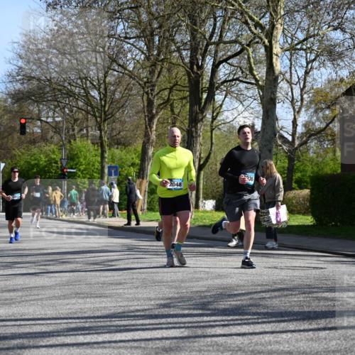 12.04.2026 - 45. Internationalen Wilhelmsburger Insellauf J. Mangold http://msf.ph/oto/9462484 12.04.2026 10:49:32 Ziel 3363, 2661, 4715, 2392, 3036, 2048, 3357, 2655, 5441, 3546, 2618, 2176, 2054, 3329, 3459, 4855, 4929, 4634 meine-sportfotos.de