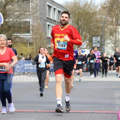 12.04.2026 - 45. Internationalen Wilhelmsburger Insellauf Strokosch-Dieckow http://msf.ph/oto/9462529 12.04.2026 13:17:37 Ziel 2670, 3061, 3281, 4315, 4867 meine-sportfotos.de