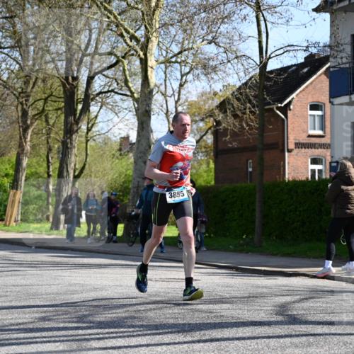 12.04.2026 - 45. Internationalen Wilhelmsburger Insellauf J. Mangold http://msf.ph/oto/9462730 12.04.2026 10:50:14 Ziel 4929, 4634, 3186, 3326, 3556, 3228, 5041, 5033, 4435, 2720, 3234, 3855, 2154, 3608, 4903, 2496, 2198, 2197 meine-sportfotos.de