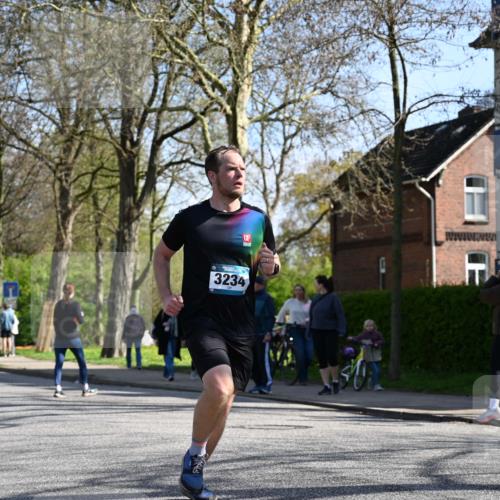 12.04.2026 - 45. Internationalen Wilhelmsburger Insellauf J. Mangold http://msf.ph/oto/9462762 12.04.2026 10:50:17 Ziel 4634, 3186, 3326, 3556, 3228, 5041, 5033, 4435, 2720, 3234, 3855, 2154, 3608, 4903, 2496, 2198, 2197, 2198, 2197 meine-sportfotos.de