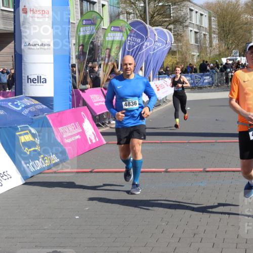 12.04.2026 - 45. Internationalen Wilhelmsburger Insellauf Strokosch-Dieckow http://msf.ph/oto/9462768 12.04.2026 10:52:56 Ziel 4689, 4836, 3291 meine-sportfotos.de