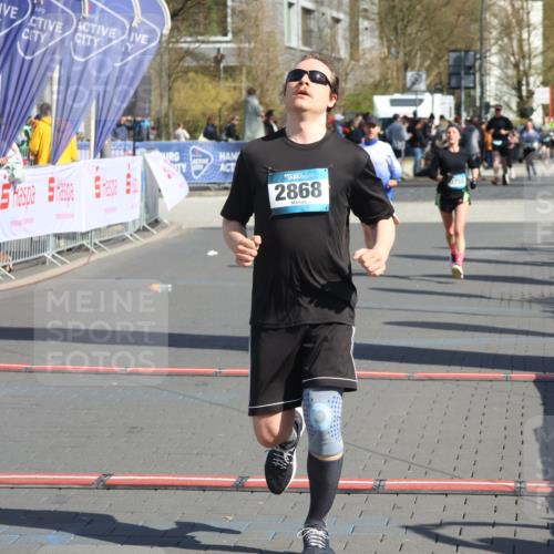 12.04.2026 - 45. Internationalen Wilhelmsburger Insellauf Strokosch-Dieckow http://msf.ph/oto/9462839 12.04.2026 11:11:49 Ziel 3658, 2868, 3758 meine-sportfotos.de