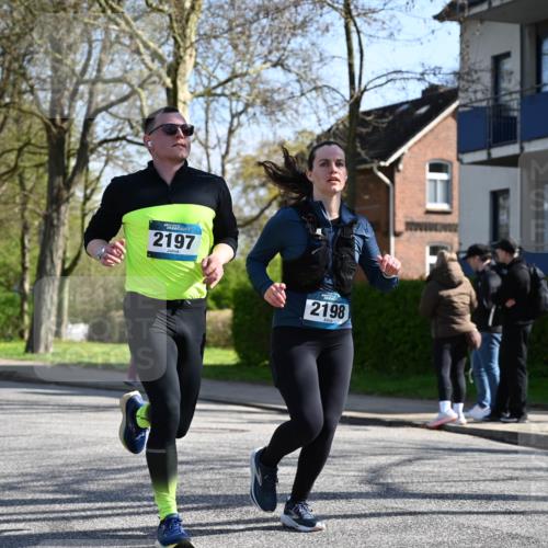 12.04.2026 - 45. Internationalen Wilhelmsburger Insellauf J. Mangold http://msf.ph/oto/9462843 12.04.2026 10:50:44 Ziel 4903, 2496, 2198, 2197, 3039, 3550, 4659, 2935, 5823, 2762, 5618, 4756, 2506, 3996, 5608, 2598, 3049, 4263 meine-sportfotos.de