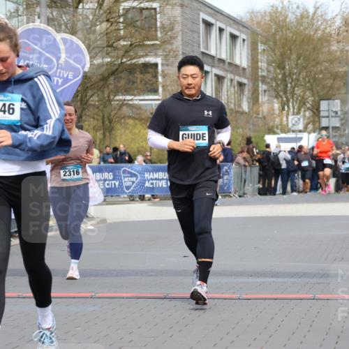 12.04.2026 - 45. Internationalen Wilhelmsburger Insellauf Strokosch-Dieckow http://msf.ph/oto/9462877 12.04.2026 13:17:13 Ziel 3846, 2316 meine-sportfotos.de